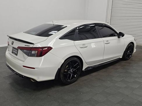 Certified 2025 Honda Civic Sport image 9