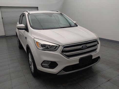 Used 2017 Ford Escape Titanium FWD image 14