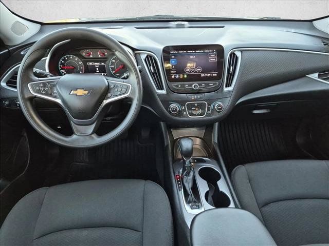 Used 2023 Chevrolet Malibu LS FWD image 23