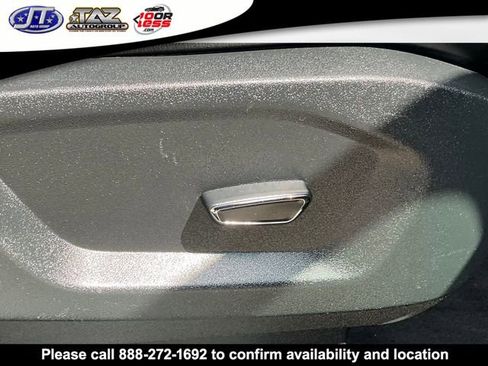 Used 2018 Ford Edge SEL w/ Equipment Group 201A AWD/4WD image 14