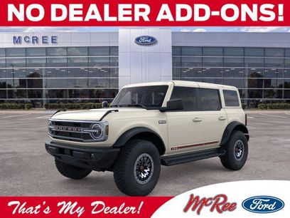 New 2026 Ford Bronco Outer Banks w/ Sasquatch Package