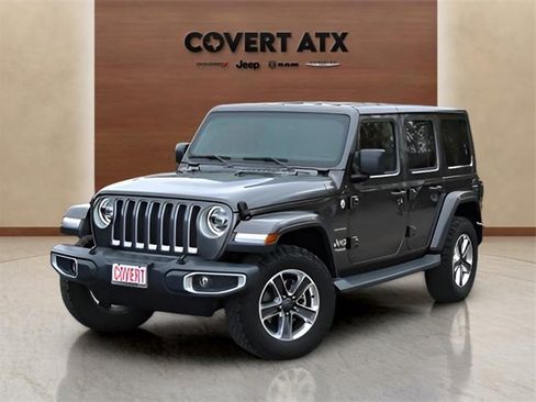 Used 2018 Jeep Wrangler Unlimited Sahara image 1