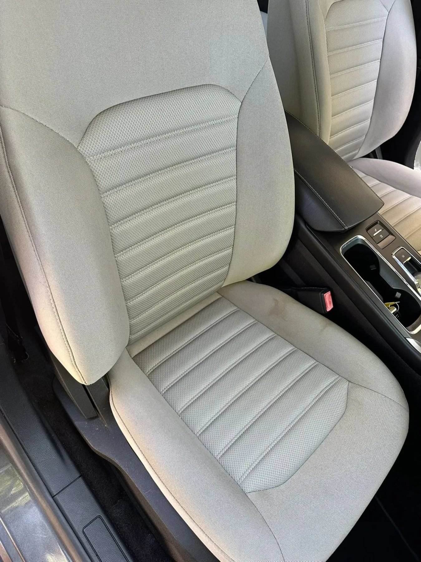 Used 2018 Ford Fusion S FWD image 11