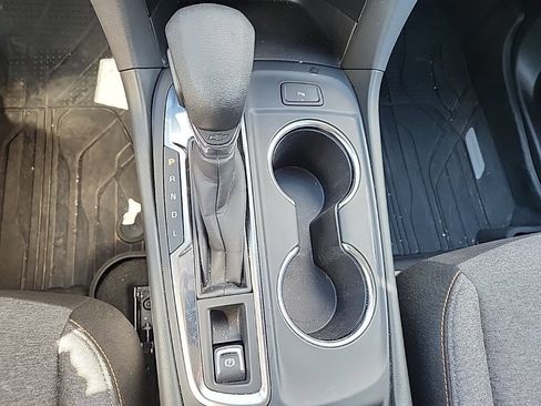 Used 2024 Chevrolet Equinox LT AWD/4WD image 25