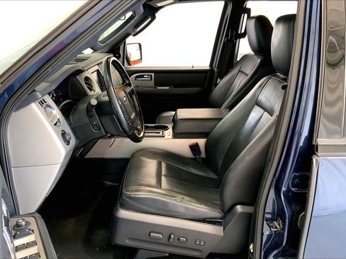 Used 2015 Ford Expedition EL XLT w/ Equipment Group 202A RWD image 15