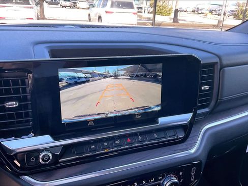 Used 2025 GMC Sierra 1500 SLT w/ SLT Premium Package image 25