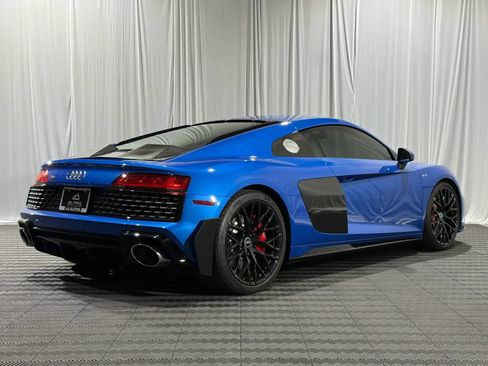 Used 2021 Audi R8 V10 RWD image 6