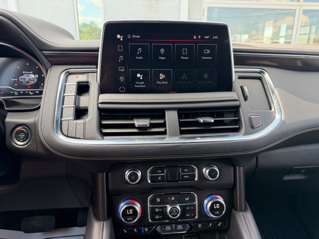 Used 2024 GMC Yukon AT4 w/ Technology Package AWD/4WD image 22