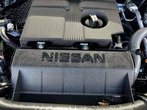 Certified 2025 Nissan Frontier SV w/ SV Convenience Package RWD image 34