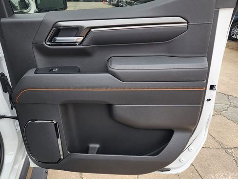New 2026 GMC Sierra 1500 AT4 w/ AT4 Premium Package AWD/4WD image 41