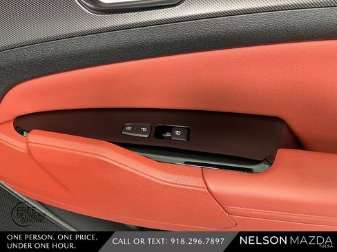 Used 2024 Kia Sportage SX image 53