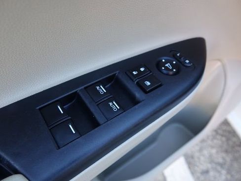 Used 2015 Honda Accord EX image 41