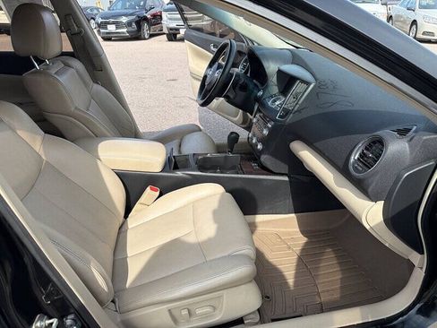 Used 2014 Nissan Maxima 3.5 SV w/ Premium Package FWD image 17