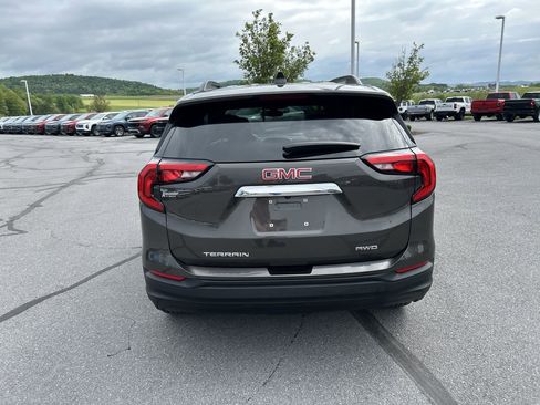 Used 2019 GMC Terrain SLE w/ Driver Convenience Package AWD/4WD image 6