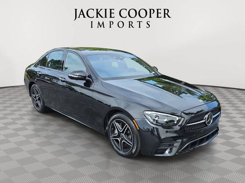 Used 2023 Mercedes-Benz E 450 4MATIC Sedan image 3