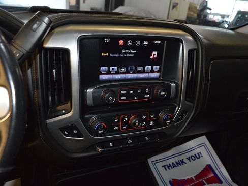 Used 2016 GMC Sierra 1500 SLE w/ SLE Value Package AWD/4WD image 19