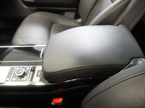 Used 2019 Land Rover Range Rover Supercharged AWD/4WD image 26