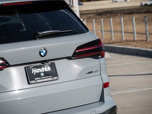 New 2026 BMW X5 xDrive40i image 7