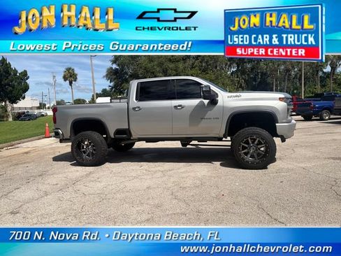 Used 2020 Chevrolet Silverado 2500 High Country w/ Z71 Off-Road Package AWD/4WD image 15