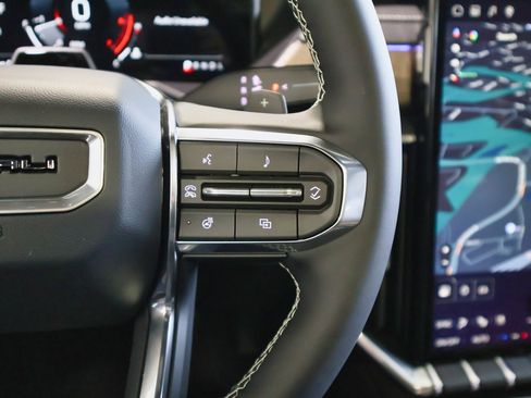 New 2026 GMC Acadia Denali Ultimate w/ LPO, Floor Liner Package image 24