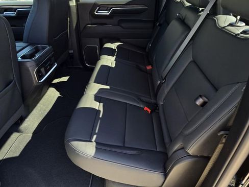 New 2026 GMC Sierra 1500 SLT w/ SLT Premium Package image 15