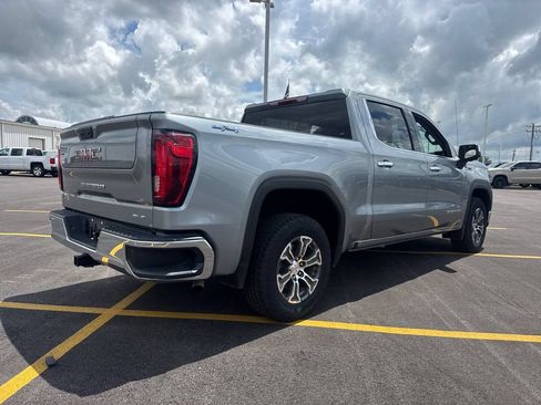 Used 2025 GMC Sierra 1500 SLT AWD/4WD image 7
