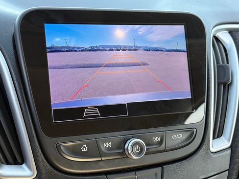 Used 2024 Chevrolet Malibu LS image 23