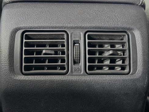 Used 2022 Toyota 4Runner Limited image 52