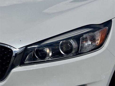 Used 2016 Kia Sorento EX w/ EX Touring Package image 10