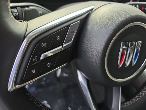 Used 2024 Buick Envision Sport Touring image 16