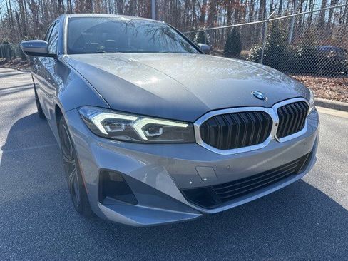 Certified 2024 BMW 330i Sedan w/ Premium Package image 9