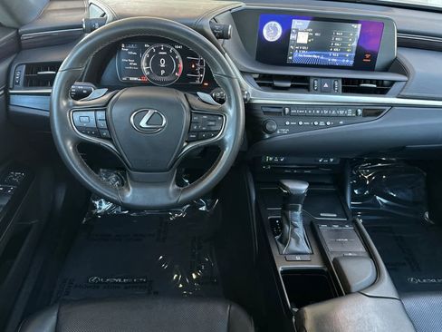Used 2020 Lexus ES 350 w/ Premium Package FWD image 15
