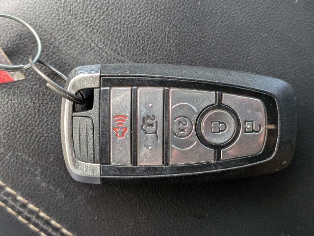 Used 2022 Ford Explorer ST w/ Equipment Group 401A AWD/4WD image 31