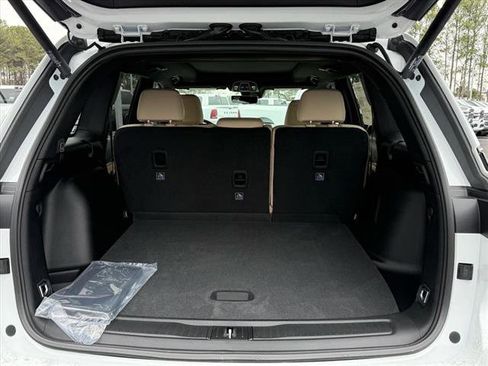 New 2026 Jeep Grand Cherokee Limited w/ Luxury Tech Group II image 6