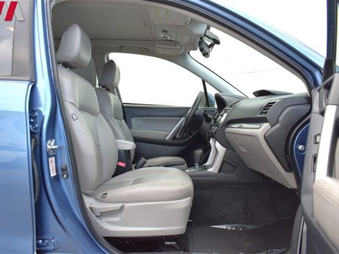Used 2015 Subaru Forester 2.5i Premium AWD/4WD image 30