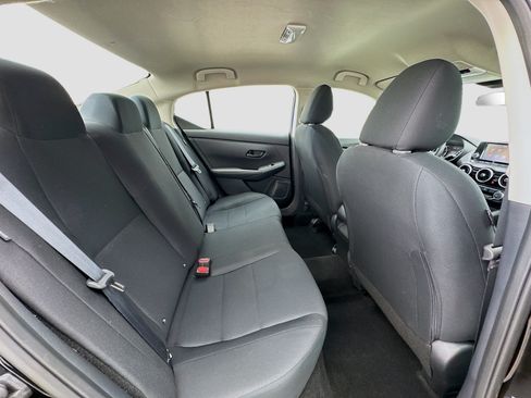 Used 2025 Nissan Sentra S FWD image 17