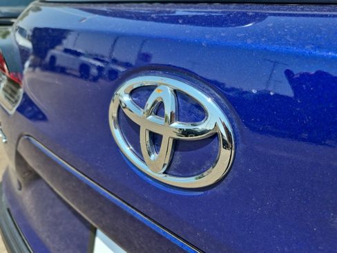 Certified 2024 Toyota Corolla Cross XLE w/ Convenience Package FWD image 22
