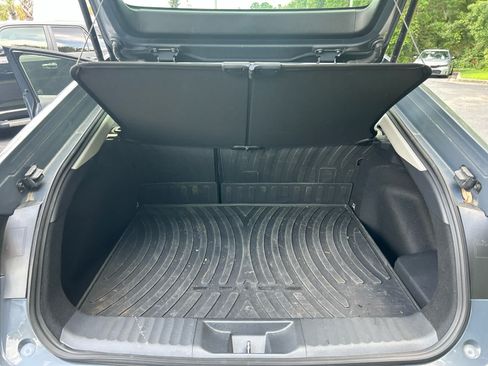 Used 2026 Toyota Prius XLE FWD image 9