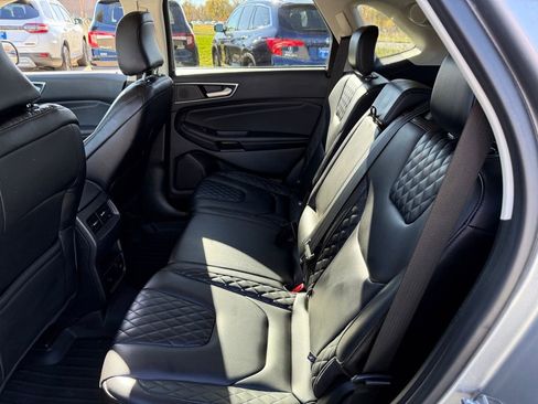 Used 2023 Ford Edge Titanium image 14