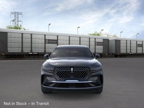 New 2026 Lincoln Nautilus Premier AWD/4WD image 7