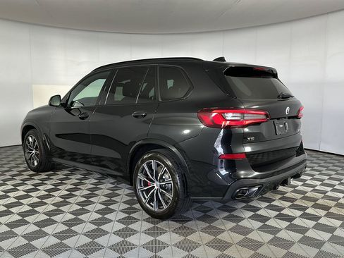 Used 2022 BMW X5 M50i AWD/4WD image 23