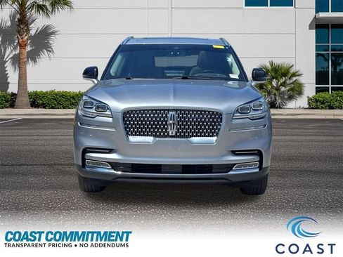 Used 2023 Lincoln Aviator Reserve w/ Equipment Group 201A AWD/4WD image 2