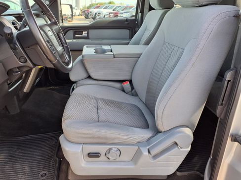 Used 2012 Ford F150 XLT w/ XLT Chrome Pkg image 9