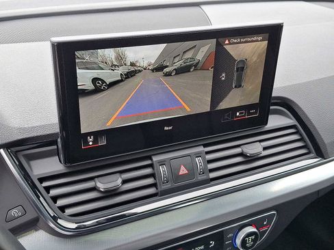 Used 2022 Audi Q5 2.0T Premium Plus image 15