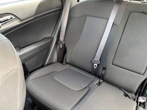 Used 2024 Kia Sportage LX FWD image 38