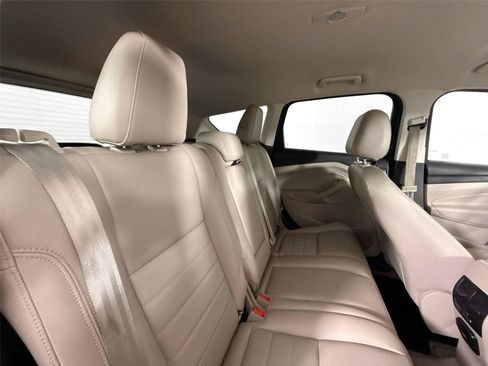 Used 2014 Ford Escape SE w/ Equipment Group 201A FWD image 37