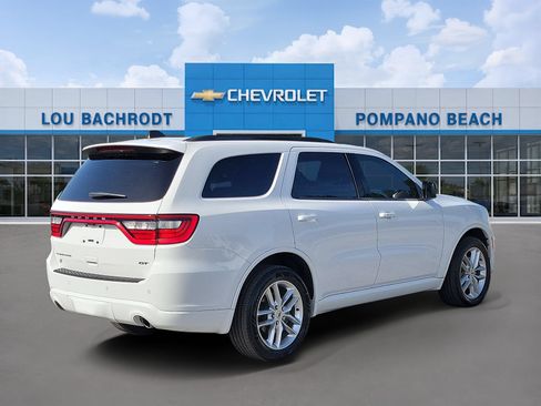 Used 2024 Dodge Durango GT AWD/4WD image 3