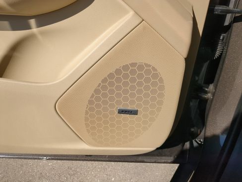 Used 2019 Cadillac XT5 Luxury image 18