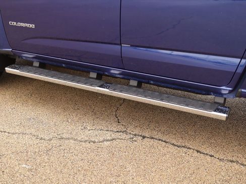 Used 2015 Chevrolet Colorado LT w/ Luxury Package image 33