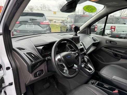 Used 2020 Ford Transit Connect XL image 15